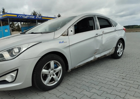 Hyundai i40 cena 20500 przebieg: 209000, rok produkcji 2013 z Zbąszyń małe 172